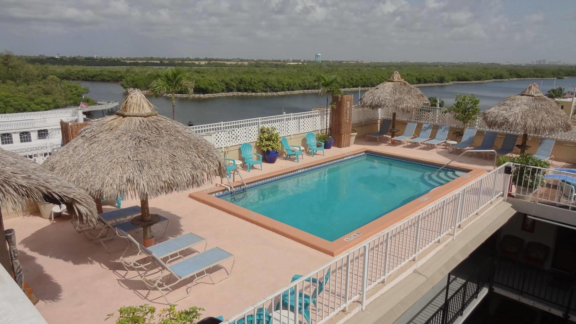 Rooftop Resort - Clothing Optional - Adult Only ハリウッド エクステリア 写真